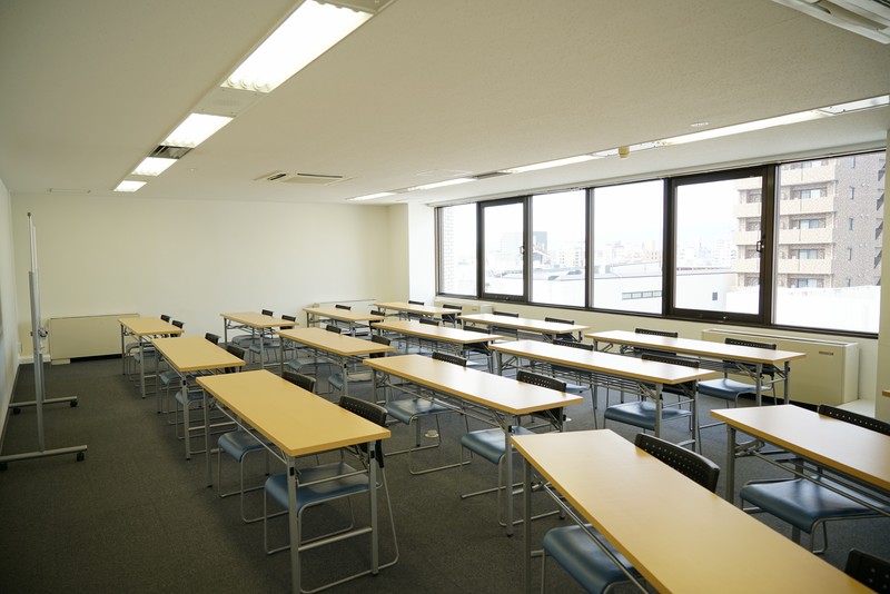 写真:E室 (会場:8階)